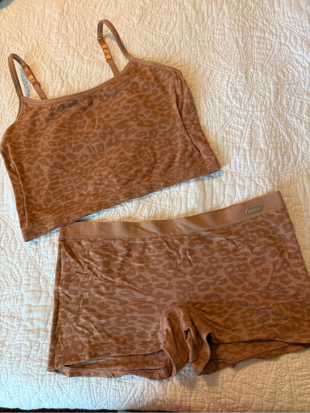 Leopard-Print Seamless Cami Bralette & Boyshort Set - Tan